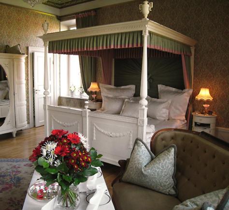 Thorskogs Slott Hotel Lodose ภายนอก รูปภาพ