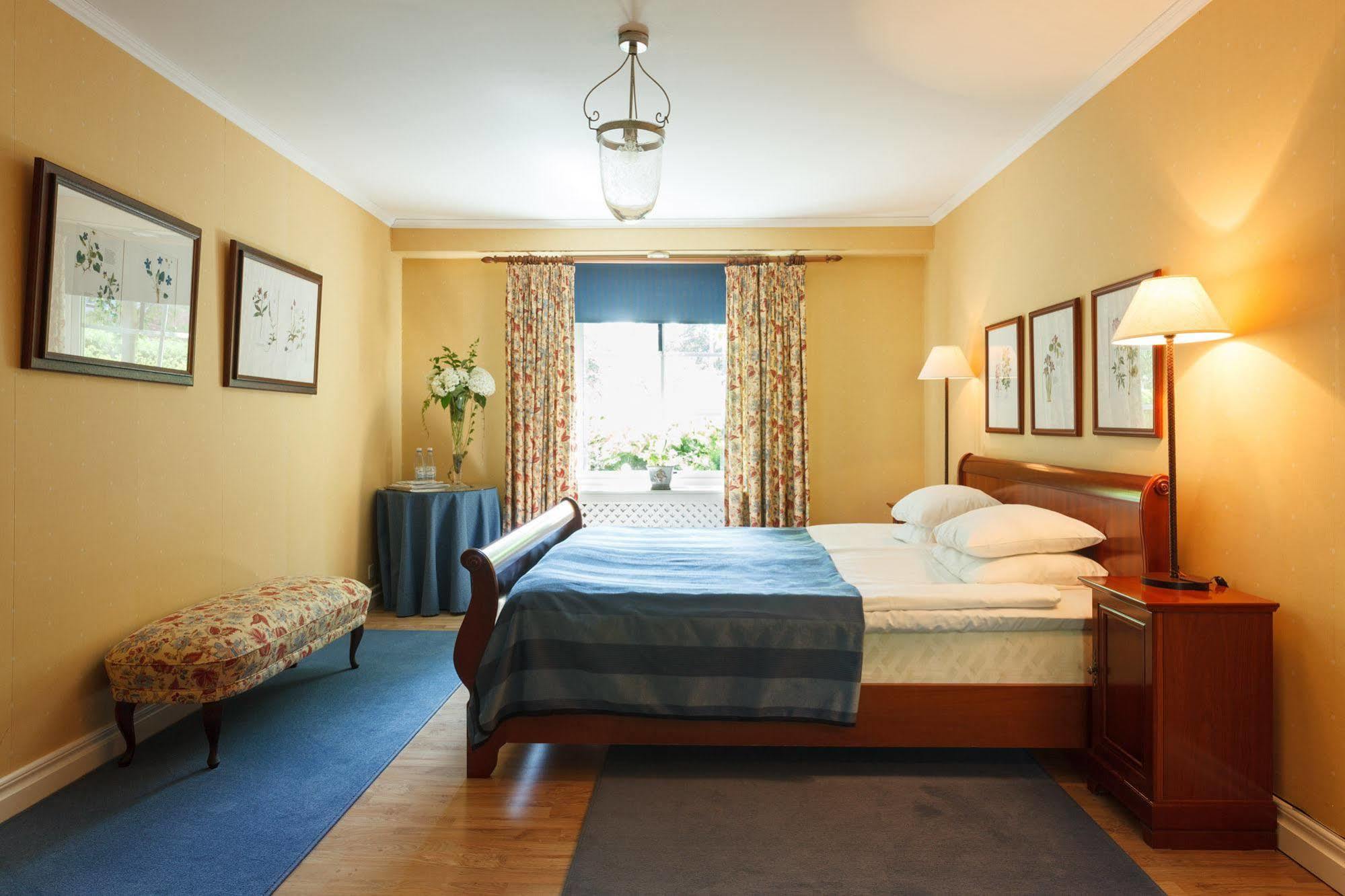 Thorskogs Slott Hotel Lodose ภายนอก รูปภาพ